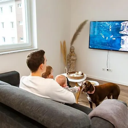 Grosse Cozy 4-zi-whg Mit Balkon Naehe Europa Park Und Rulantica * 拉尔